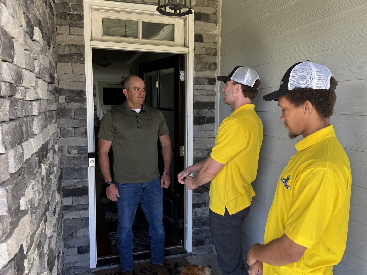 Junk Doctors crew serving Garner